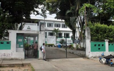 Riña frente al San Simón deja heridos y un capturado