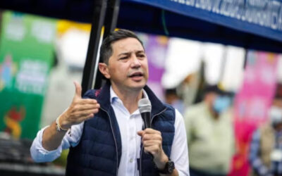 Hurtado regresa al ruedo y apunta a la Gobernación