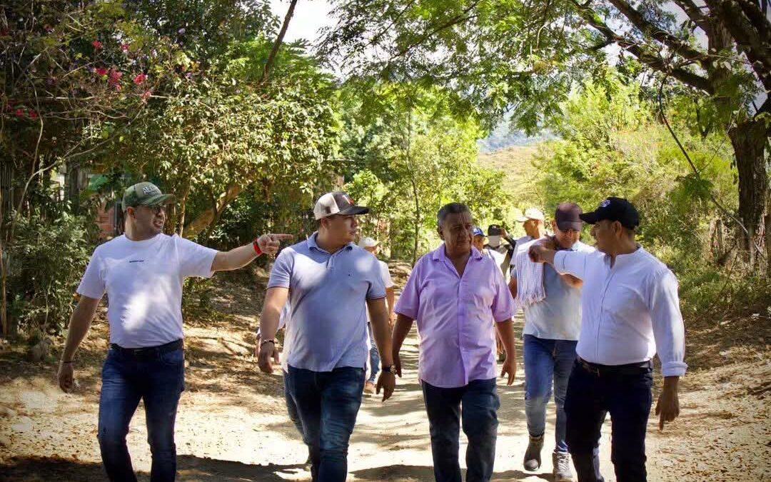Ortega impulsa proyectos estratégicos para fortalecer salud, vías y servicios públicos