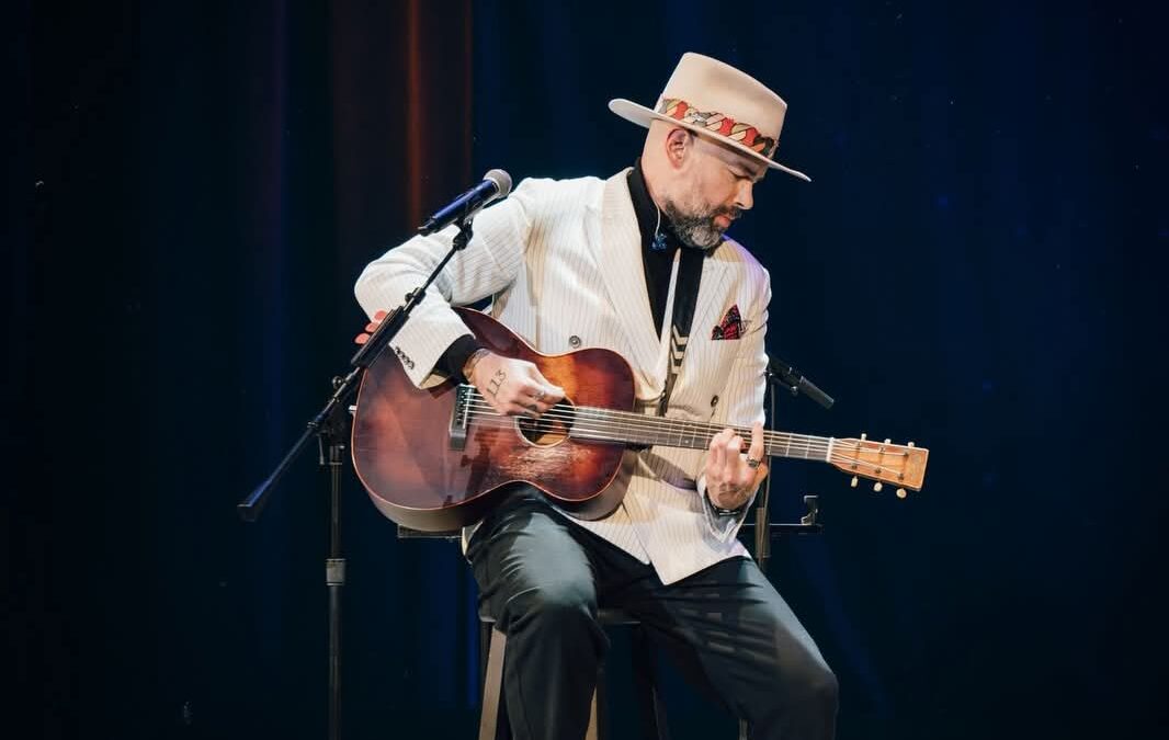 Santiago Cruz le pone música a la solidaridad del Tolima