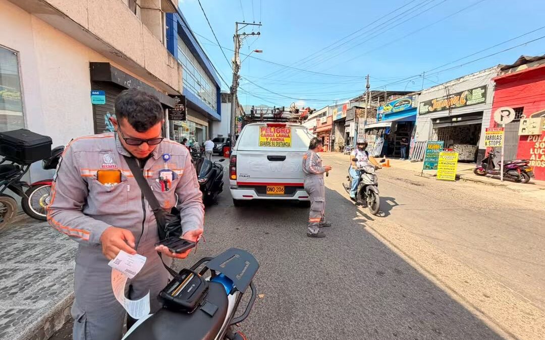 Cinco días sin luz: vecinos del Hipódromo cuestionan respuesta de Celsia