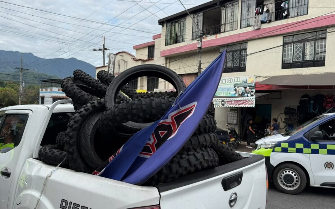 Operativo busca recuperar el espacio público en la calle 24 de Ibagué
