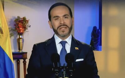 Polémica por discurso de De la Espriella sobre grupos armados