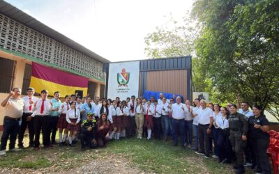 Tolima fortalece la educación tecnológica con nuevas aulas en Rioblanco y Chaparral