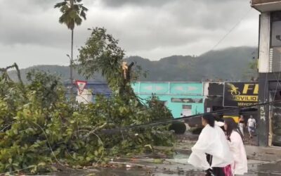 Aguacero golpeó a Ibagué: inundaciones, vehículos afectados y emergencia en el Teatro Tolima